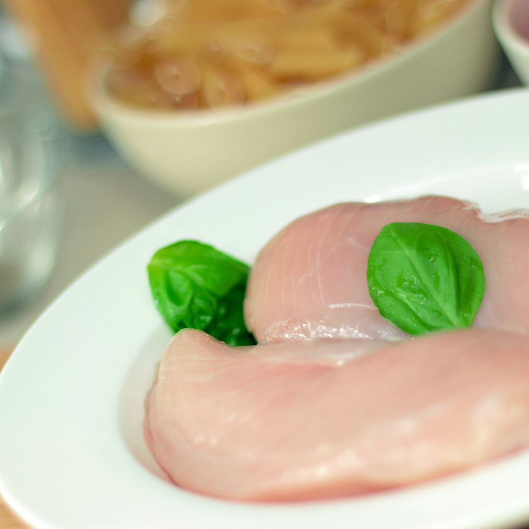 Straccetti di pollo ai funghi: per un secondo piatto a base di carne light e saporito!