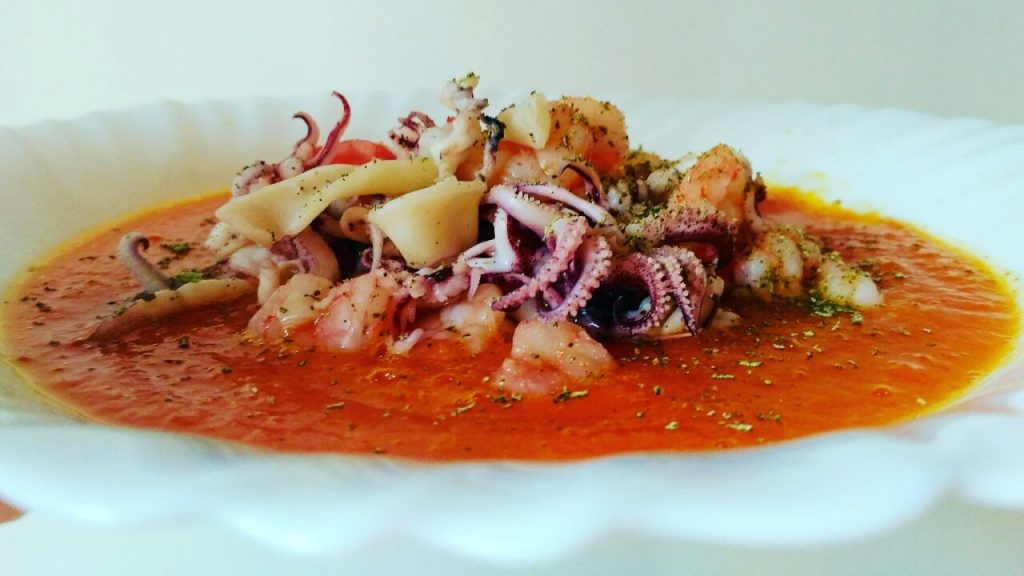 Secondi piatti: calamari al vapore su vellutata di zucca