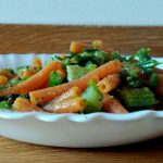 Primi piatti vegetariani: sedanini di lenticchie rosse con sedano