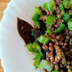 Ricette a base di legumi: lenticchie saporite con sedano!