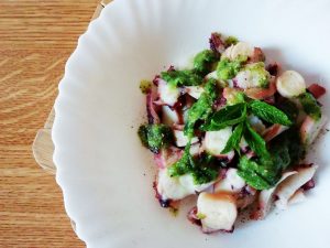 Secondi piatti a base di pesce: totano con salsa di zucchine e menta!