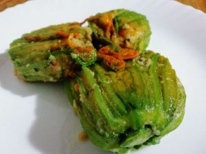 Ricette del riciclo: fiori di zucchina ripieni con mix di verdure!