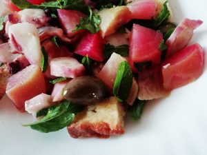 Ricette estive senza glutine: insalata di totano con pane croccante!