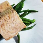 Secondi piatti a base di pesce: trancio di salmone con fagiolini!
