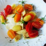 Secondi piatti vegetariani semplici e veloci: tofu al forno con pomodori datterini rosmarino e menta!