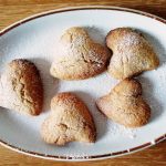 Dolci senza lattosio e senza burro: biscotti con cuore di marmellata, semplici e delicati!