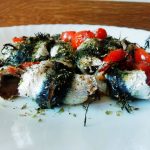 Secondi piatti a base di pesce azzurro: sarde al forno con aneto timo pomodorini e olio extravergine d'oliva!