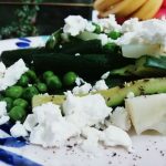 Ricette a base di verdure senza glutine e senza burro: insalata di finocchi piselli zucchine e feta greca!