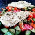 Secondi piatti a base di carne: petto di pollo ruspante con dadolata di verdure estive senza burro!