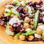 Ricette a base di legumi: insalata di ceci con feta greca radicchio e finocchi!