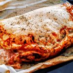 Antipasti veloci e semplici: calzone di pasta sfoglia con polpa di pomodoro datterino biologico mozzarella e origano!