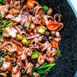 Secondi piatti a base di pesce: calamari in umido con pomodorini sedano olio extravergine d'oliva e olive all'abruzzese!