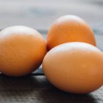 Come sostituire le uova in cucina? Scopriamo insieme come possiamo sostituirle in preparazioni dolci e salate!