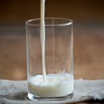 Come sostituire il latte nei dolci e nelle preparazioni salate