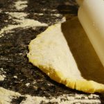 Come preparare la pasta brisè senza burro
