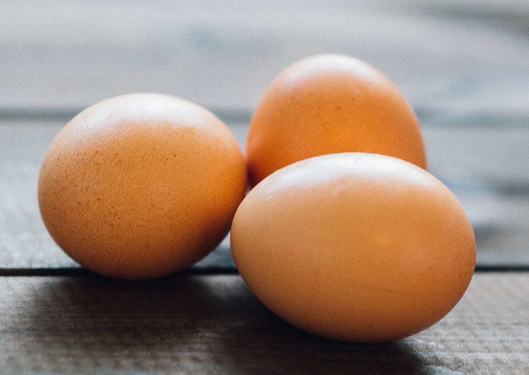 Come sostituire le uova in cucina? Scopriamo insieme come possiamo sostituirle in preparazioni dolci e salate!