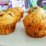 Dolci facili e leggeri senza latte e senza burro: muffin alle prugne secche con olio evo e zucchero di canna