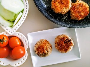 Stuzzichini salati economici e veloci senza burro e senza lattosio: crocchette di tonno e olive in padella pronte in 10 minuti! 