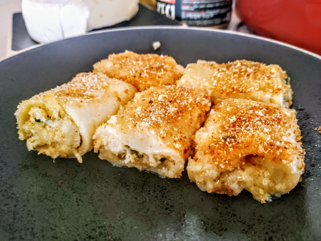 Primi piatti senza burro e senza uova: paccheri ripieni con zucchine crema di ceci e formaggio!