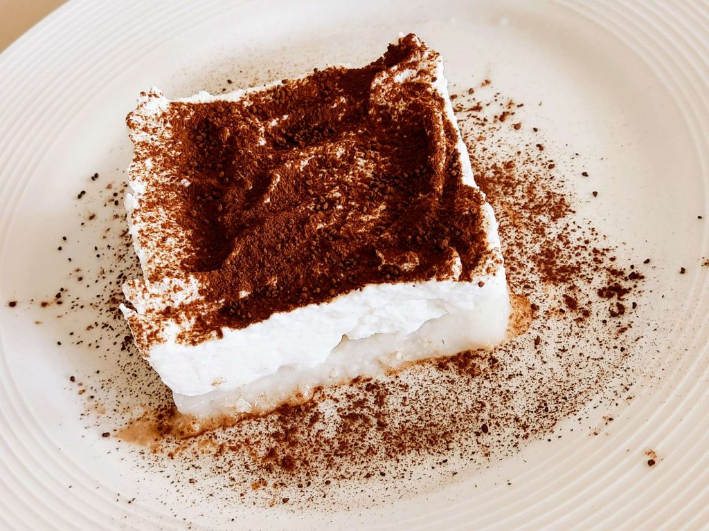Porridge cheesecake con ricotta e cacao amaro