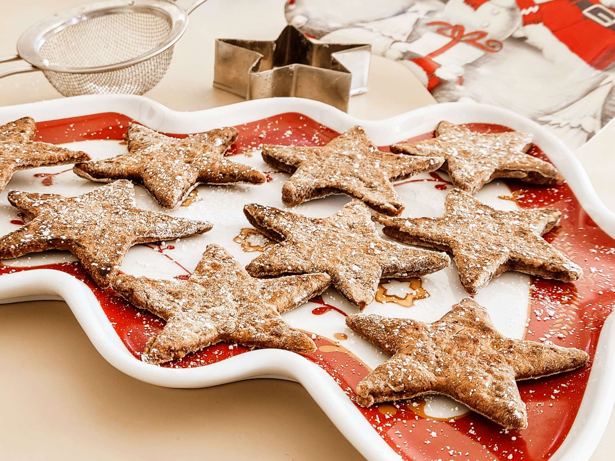 Biscotti natalizi vegani in padella alla zucca e cacao