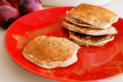 Pancakes vegani ai fichi senza uova e senza latte