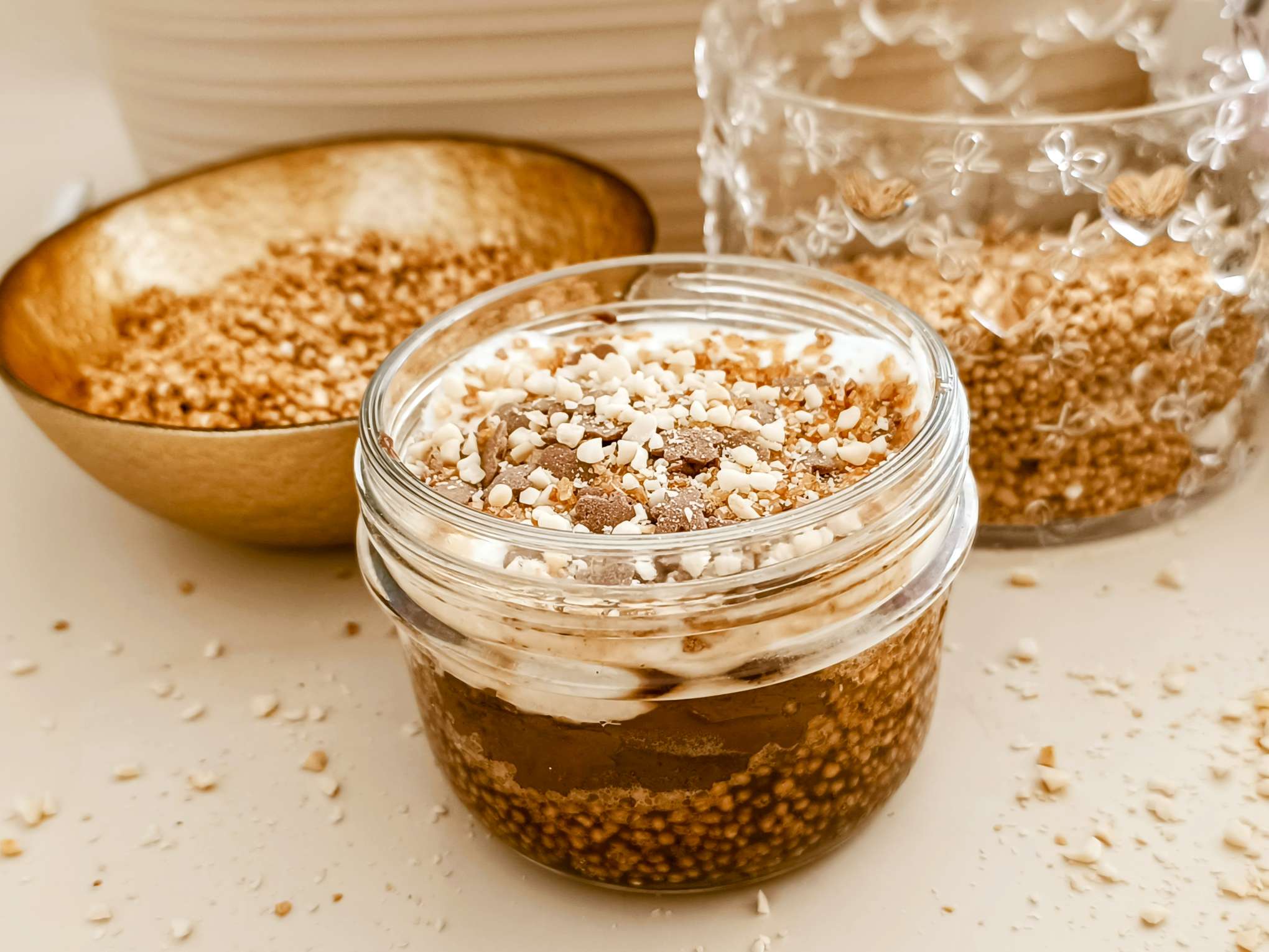 Quinoa soffiata con yogurt greco e crema proteica