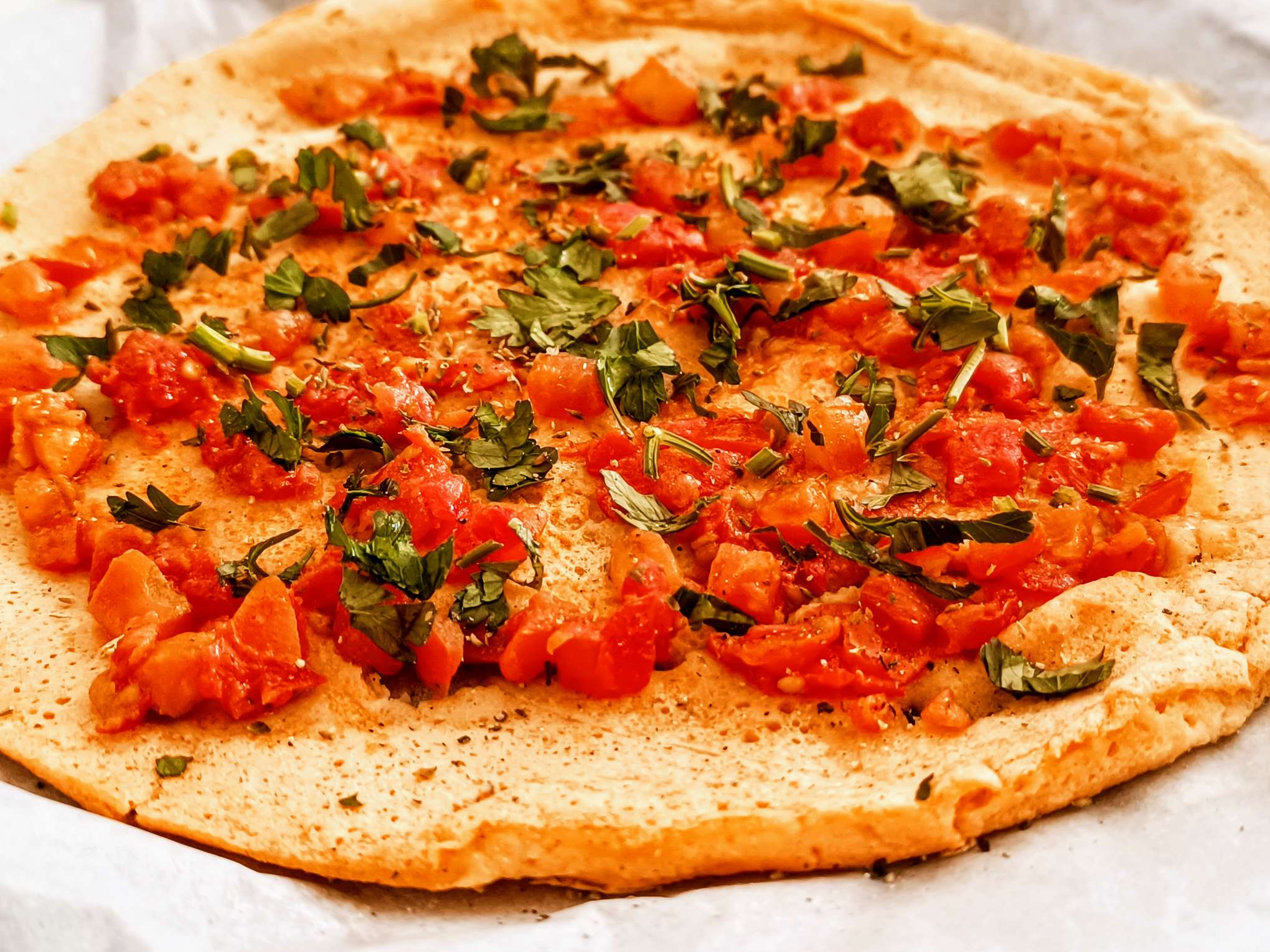 Non Pizza di Lenticchie Rosse Decorticate con Pomodorini